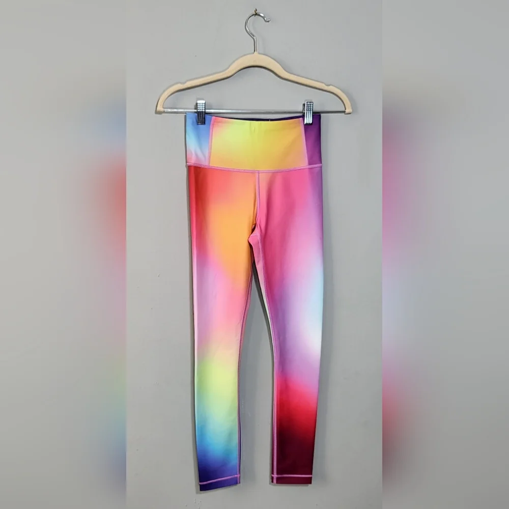 NWOT ATHLETA Size XXS Love Proudly 7/8 Leggings Rainbow Ombre Yoga Pilates